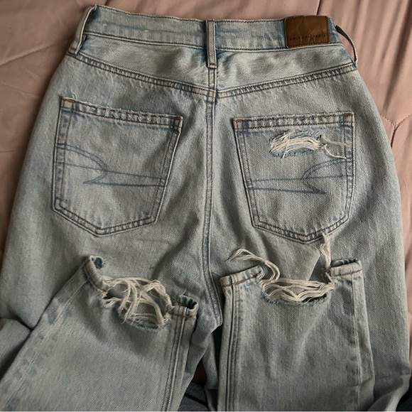 American Eagle highest rise 90's boyfriend jeans - Picture 5 of 11